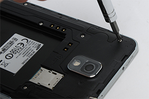 Galaxy Note 3 teardown: immagini delle componenti interne