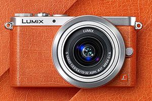 Panasonic Lumix GM1: mirrorless minuscola con stile