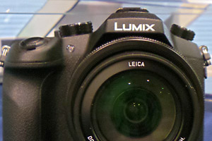 Panasonic Lumix FZ1000: eccola dal vivo