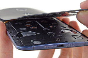 Motorola Nexus 6: le foto degli interni del phablet Pure Google
