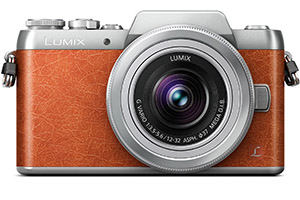 Panasonic Lumix GF8: per i selfie addicted