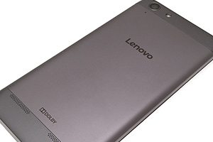 Lenovo K5: foto ad alta definizione