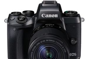Canon EOS M5: piccola e potente, quello che serviva