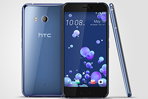 HTC U11 con finitura Liquid Surface