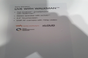 Nuovi Sony Ericsson Xperia Arc S, Active e Live With Walkman