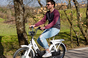Ecco il Ciao Piaggio trasformato in e-bike