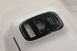 Nokia 808 PureView con sensore da 41 Megapixel