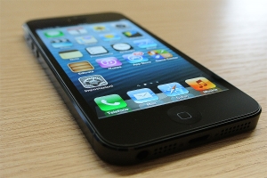 iPhone 5, il nuovo melafonino sfila in Hardware Upgrade