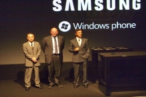 Samsung Giorgio Armani by Microsoft