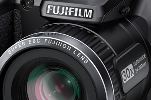 Fujifilm FinePix S4600 e S4800: zoom 26x e 30x