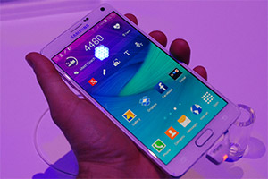 Samsung Galaxy Note 4 @ IFA 2014